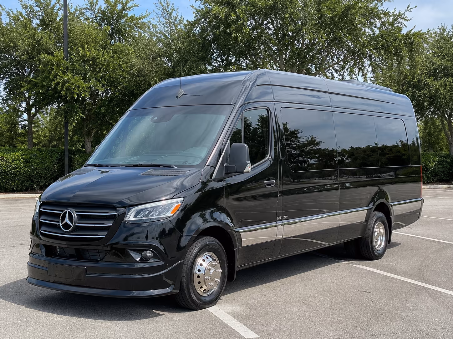 Rent a Bus to Desert Diamond Arena