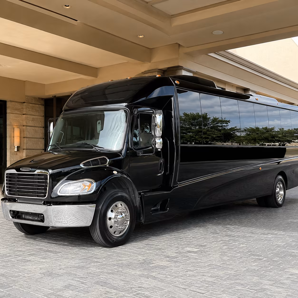 Glendale Airport Shuttle & Transportation party bus exterior