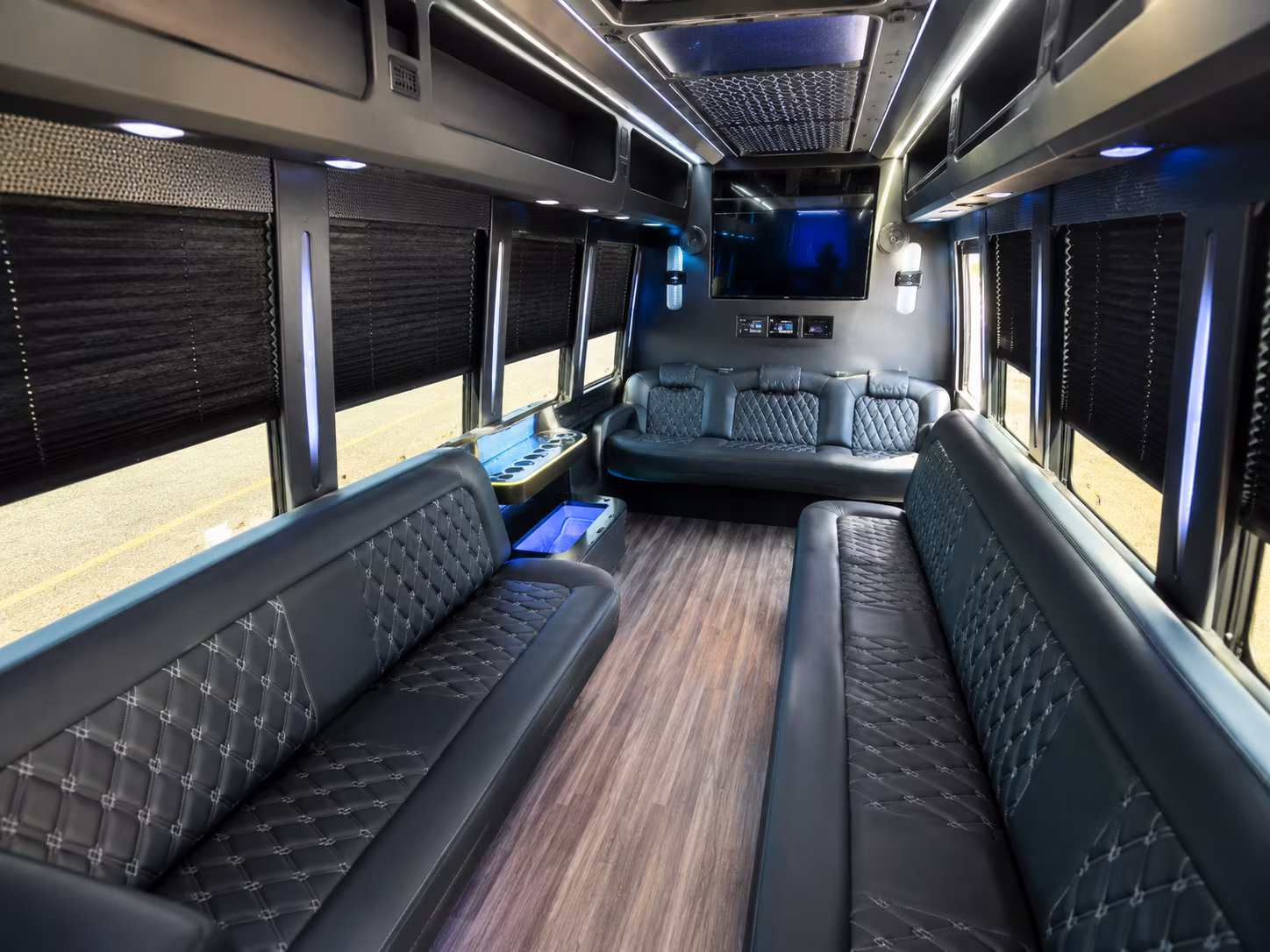 Glendale Homecoming & Prom Party Bus Rentals