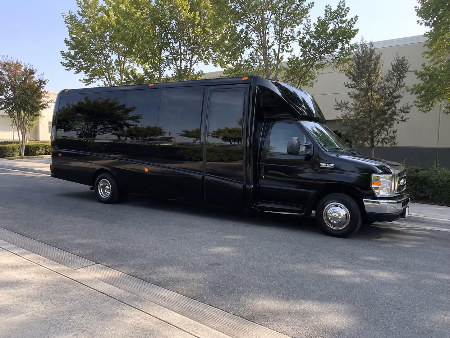 Glendale Sporting Event Transportation pickup coordination