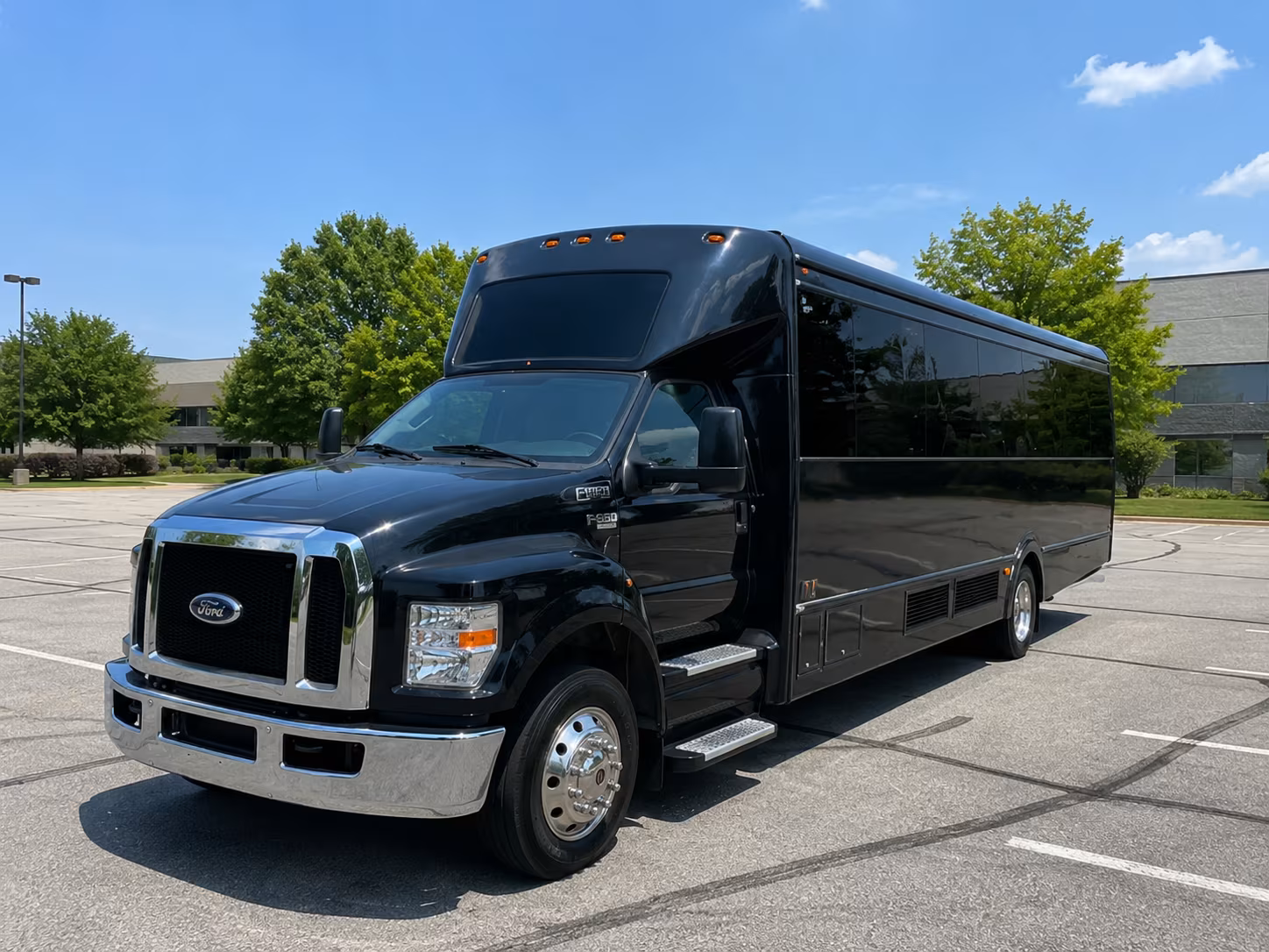Glendale Winery Tour & Pub Crawl Transportation party bus exterior