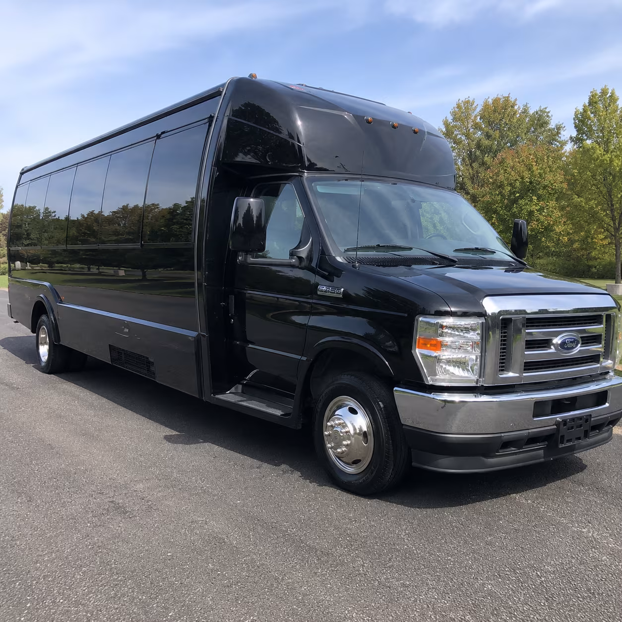Glendale Winery Tour & Pub Crawl Transportation group transportation
