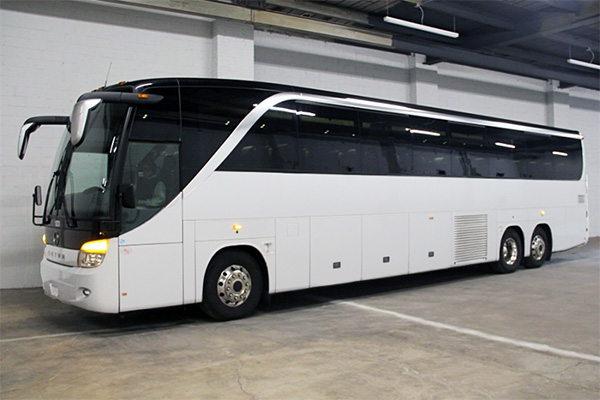 Peoria 50 passenger Charter Bus